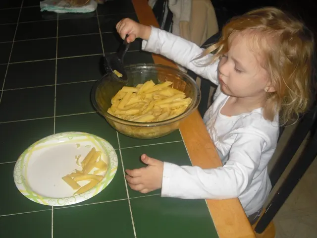 cole serving noodles cole serving noodles