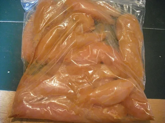 kikko de mayo chicken marinating