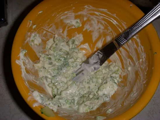 valmg's Chicken Rollups - Cream cheese And Broccoli