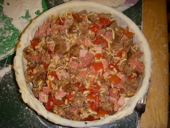 valmgs Stuffed Meat Pizza recipe