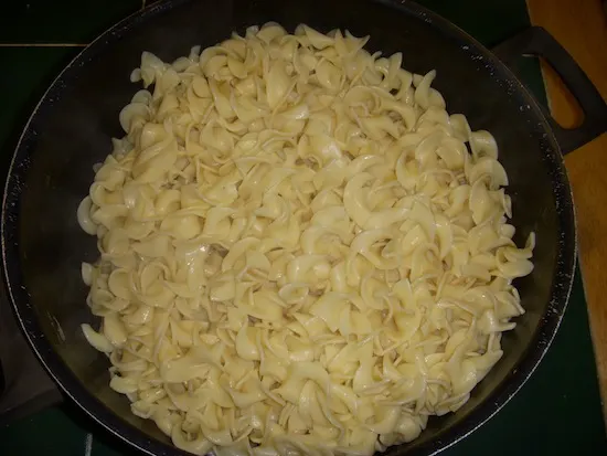 valmgs Sour Cream Green Bean Cheese Ground Beef Casserole