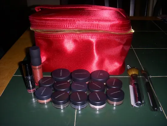 Bare Escentuals Things That Make You Glow Collection