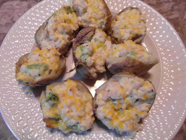 valmgs Twice Baked Cheesy Chicken Broccoli Stuffed Potato recipe