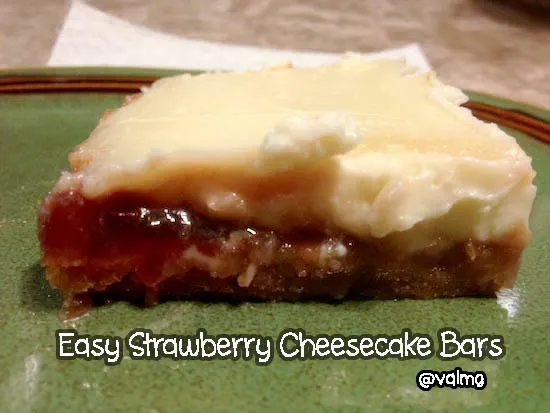 Easy Strawberry #Cheesecake Bars #Recipe