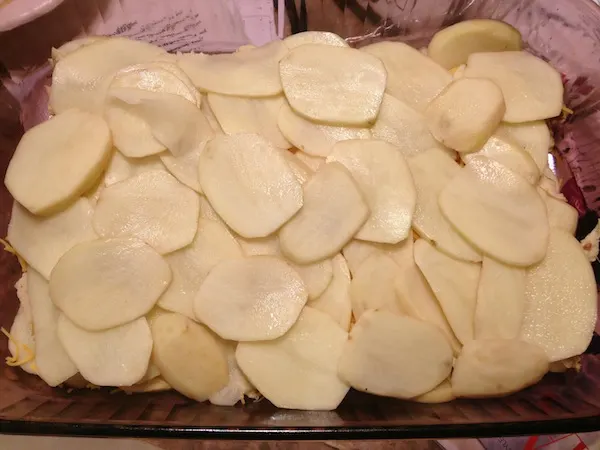 Gluten-free Chicken and Cheesy Scalloped Potatoes Recipe