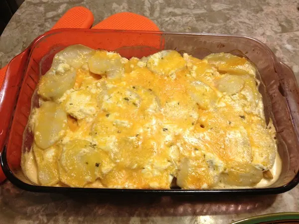 Gluten-free Chicken and Cheesy Scalloped Potatoes Recipe