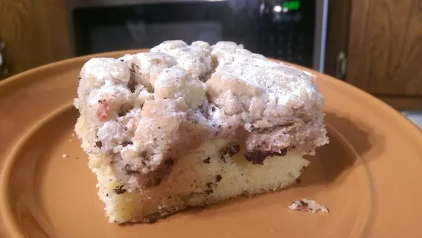 Hahn's Old Fashioned Crumb Cake