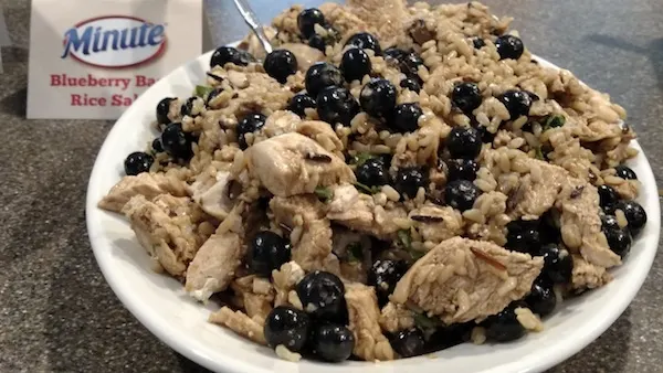 Minute Rice Blueberry Basil Rice Salad - #MinuteMeals event #sponsored