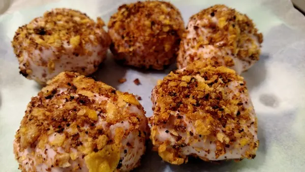 Mock Fried Ice cream with Chocolate Sauce recipe