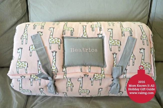 2016 Mom Knows It All HOLIDAY GIFT GUIDE - Janiebee Personalized Quilted Nap Mats