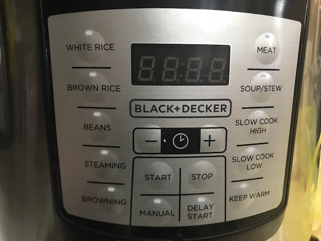 BLACK + DECKER PR100 Pressure Cooker