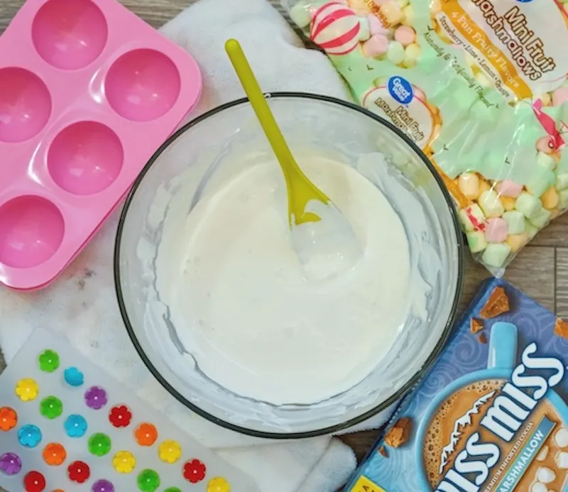 Spring Hot Chocolate Bombs