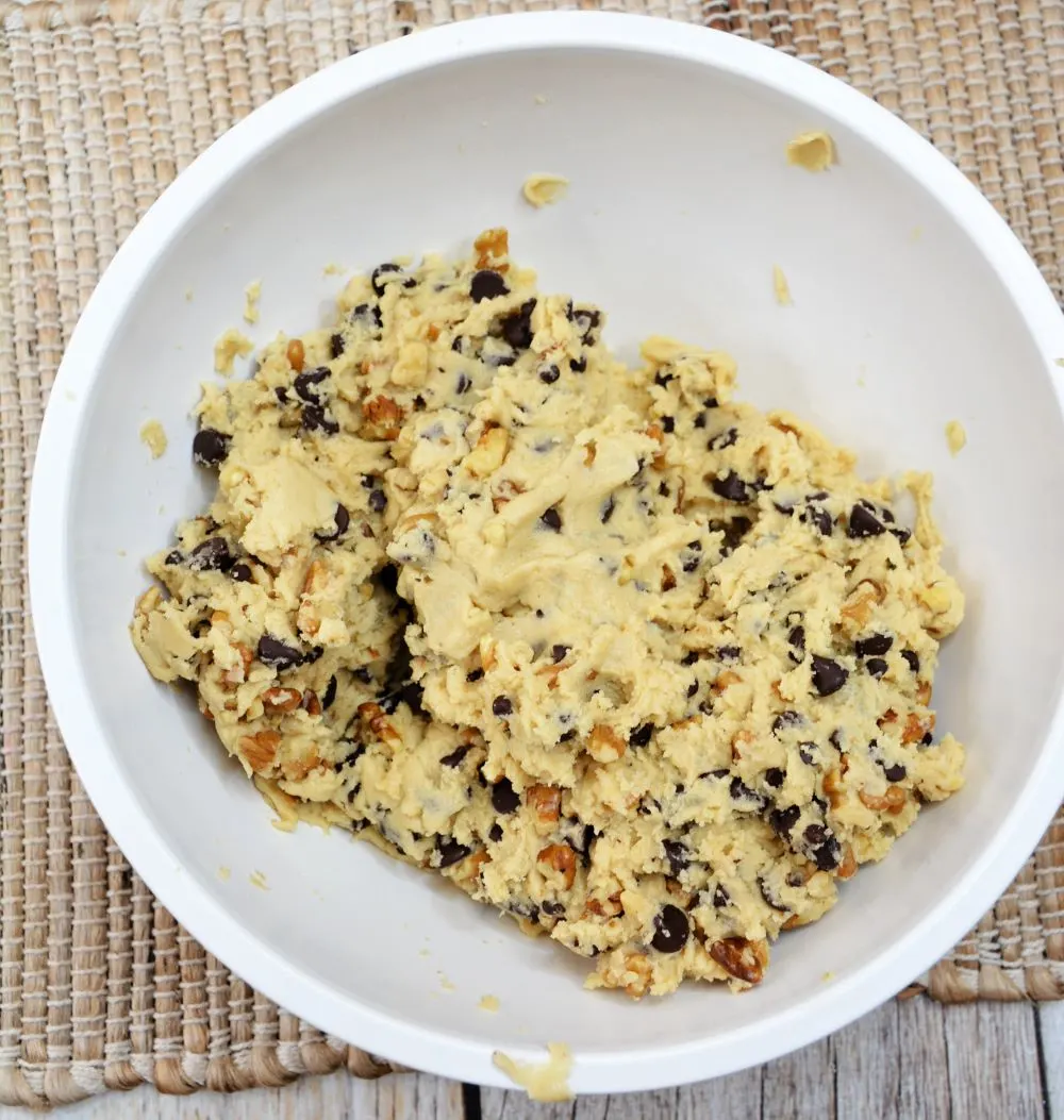 Copycat Levain Bakery Chocolate Chip Walnut Cookies recipe